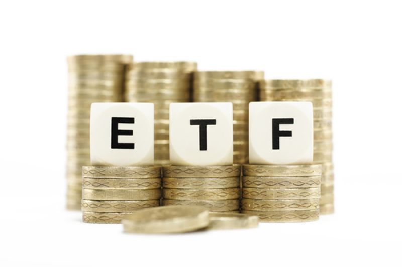 ETF复盘0522｜北证50跌超6% 资金加速流入国防军工板块