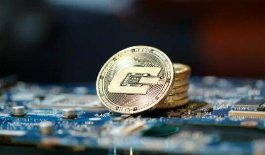 三大指数涨跌不一 纽约期金涨超06%